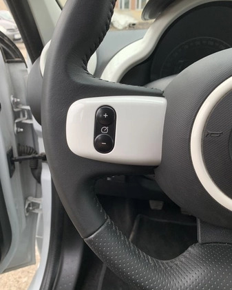 Renault Twingo cena 26300 przebieg: 68000, rok produkcji 2018 z Starachowice małe 596